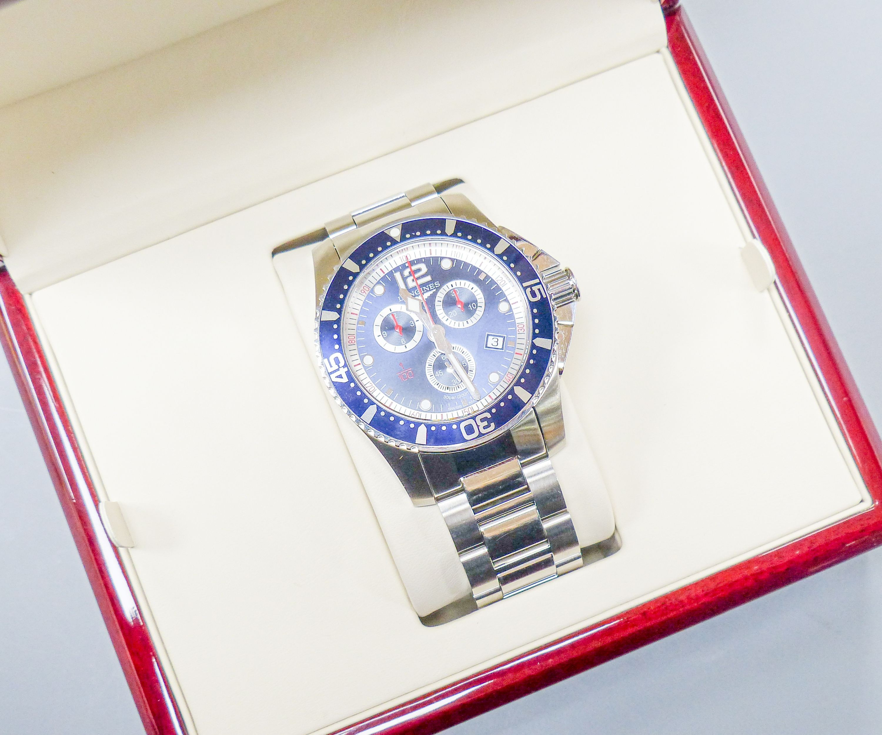 A gentleman's modern stainless steel Longines Hydro Conquest chronograph quartz wrist watch, case diameter 47mm, with box.